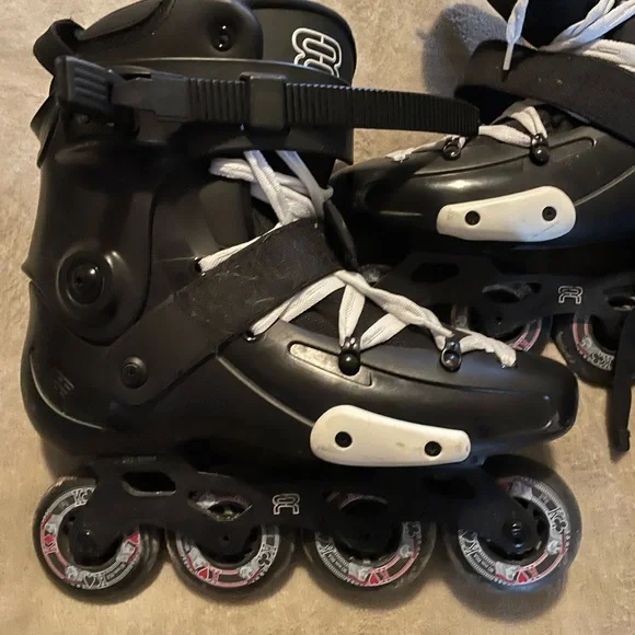 Razor rollerblade, with bag - Picture 2 of 3